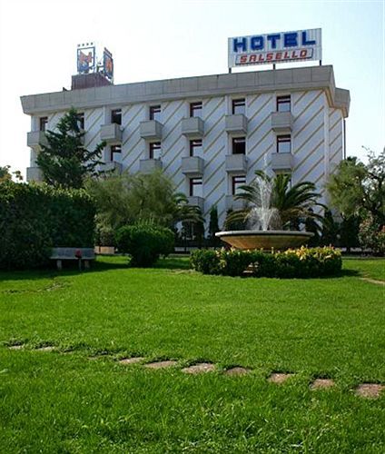 Salsello 3*
